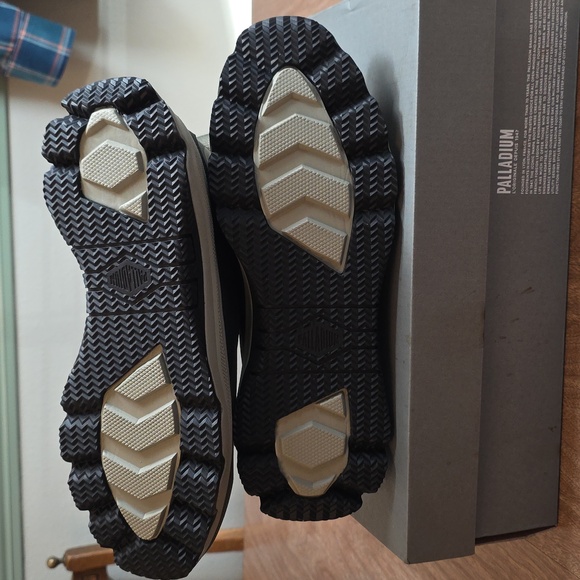 Palladium Mens Sneakers 12 Medium Dusky Green  Shoes New - Picture 10 of 15